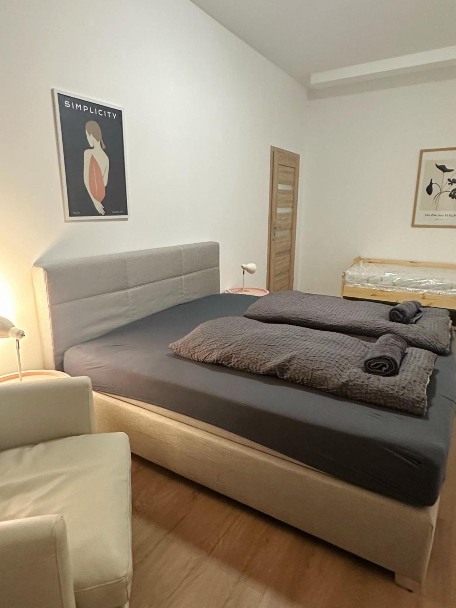 杜塞尔多夫2Schlafenzimmer 5Betten Montuerwhonung公寓 外观 照片